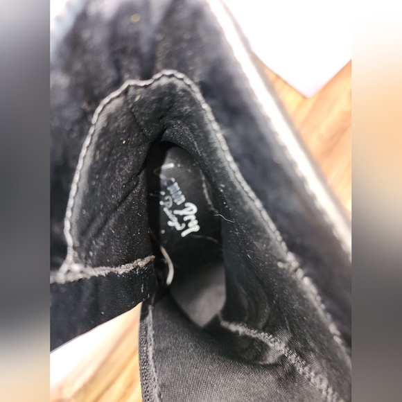 Size 6.5 Platform boots with 5.5 inch block heels Lemon Drop - Picture 9 of 9